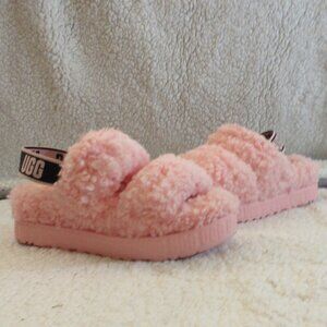 UGG Australia Women's Pink Platform Slippers Size 9